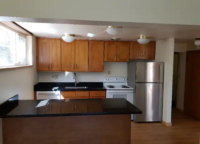 Property at 12722 76th Ave S Unit 3, Seattle, WA, 98178, 2 beds, 1 bath, [object Object]