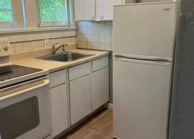 Property at 55 Leila St Unit 57, Akron, OH, 44310, 3 beds, 1 bath, [object Object]