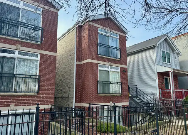 Property at 2423 W Harrison St #1, Chicago, IL, 60612, 3 beds, 2 baths, [object Object]