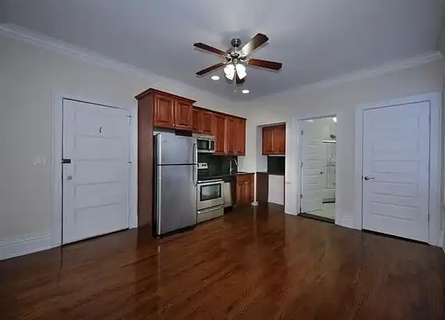 Property at Fairfield Arnold Manor At West Islip - 1001 Montauk Hwy, West Islip, NY, 11795, 2 beds, 1 bath, [object Object]