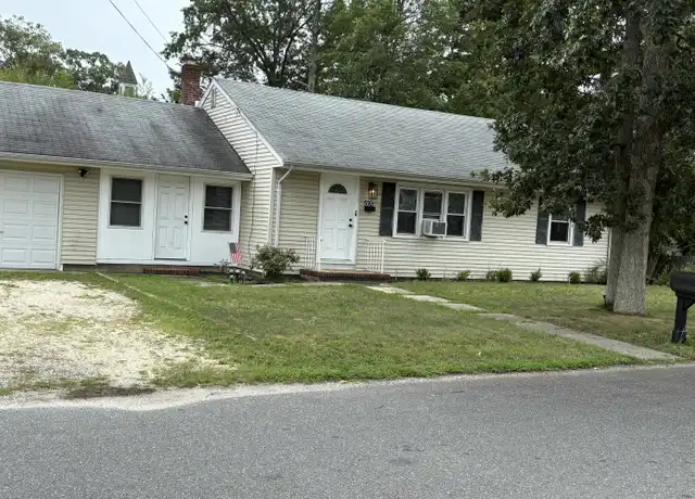 Property at 609 Cable Ave, Beachwood, NJ, 08722, 3 beds, 1 bath, [object Object]