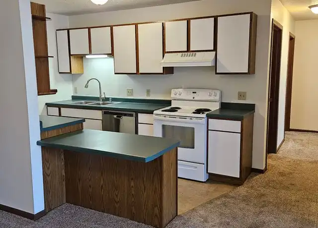Property at 202 Murdock St Unit 109, Tomah, WI, 54660, 2 beds, 1 bath, [object Object]