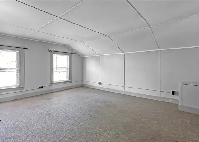 Property at 809 Hamilton St, Utica, NY, 13502, 3 beds, 1 bath, [object Object]