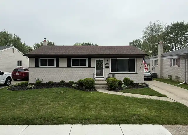 Property at 32547 Birkshire St, Saint Clair Shores, MI, 48082, 3 beds, 2 baths, [object Object]