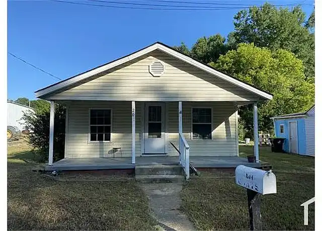 Property at 204 St Matthews Rd, Erwin, NC, 28339, 2 beds, 1 bath, [object Object]