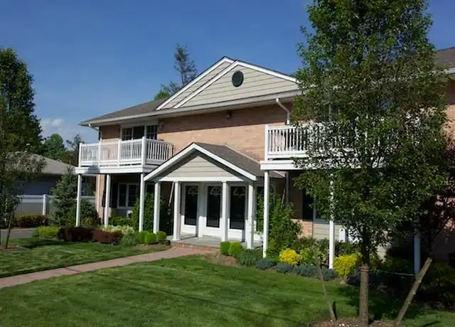 Property at 76 A Irving Ave Unit 176A, Deer Park, NY, 11729, 1 bed, 1 bath, [object Object]