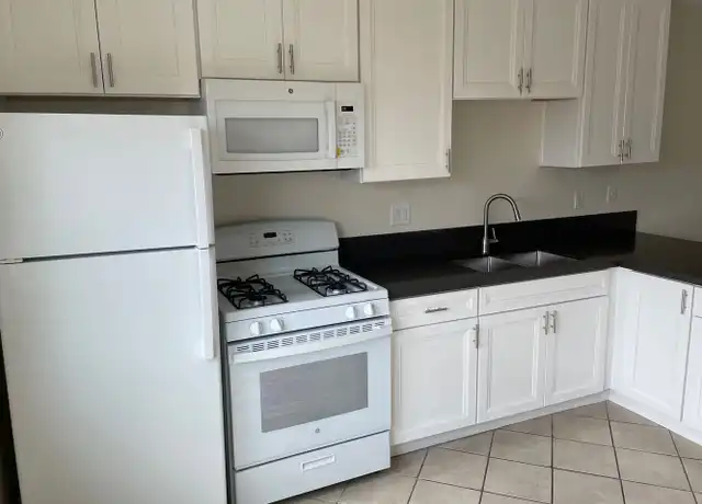 Property at 650 Florence St Unit 650-10, Imperial Beach, CA, 91932, 2 beds, 1 bath, [object Object]