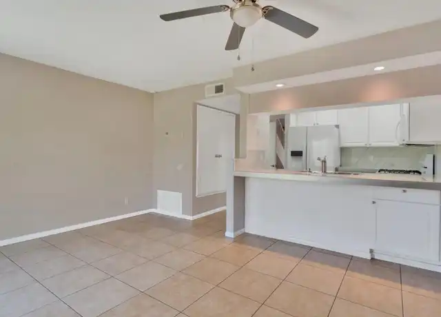 Property at 35 Lakeview Cir, Cathedral City, CA, 92234, 2 beds, 1.5 baths, [object Object]