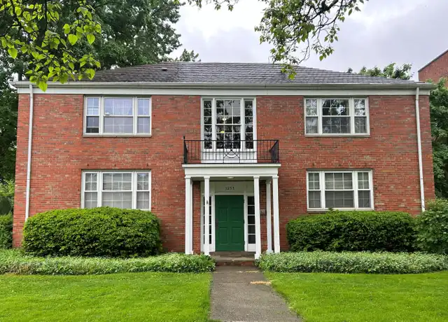 Property at 3255 Warrensville Center Rd Unit 103, Shaker Heights, OH, 44122, 2 beds, 1 bath, [object Object]