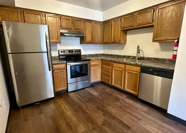 Property at 960 Boston Way Apt B1, Coralville, IA, 52241, 2 beds, 1 bath, [object Object]