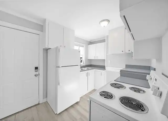 Property at Eastgate Apartments HF-654 - 123 SE 97th Ave, Portland, OR, 97216, 1-2 bed, 1 bath, [object Object]