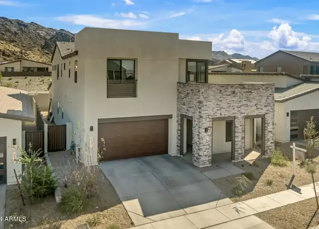 Property at 829 E Monte Way, Phoenix, AZ, 85042, 4 beds, 3.5 baths, [object Object]