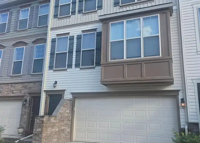Property at 9027 Endicott Pl, Lorton, VA, 22079, 2 beds, 2.5 baths, [object Object]