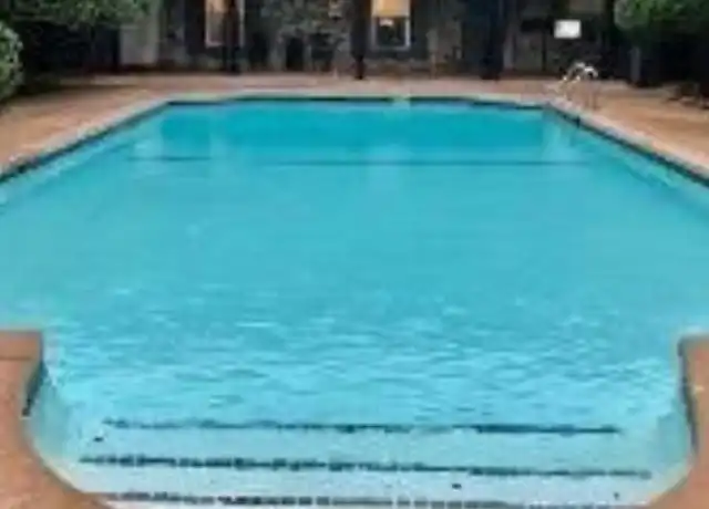 Property at 2626 N Meridian Ave, Oklahoma City, OK, 73107, 1 bed, 1 bath, [object Object]