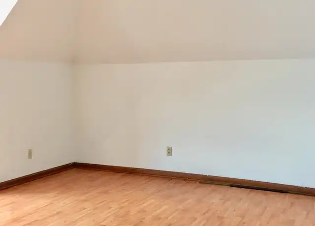 Property at 514 W Cross St Unit 6, Ypsilanti, MI, 48197, 3 beds, 1 bath, [object Object]