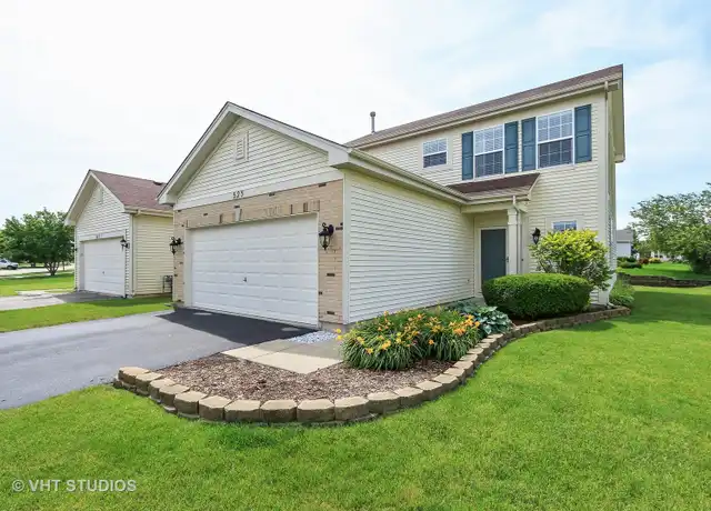 Property at 323 W Norwell Ln, Round Lake, IL, 60073, 3 beds, 2.5 baths, [object Object]