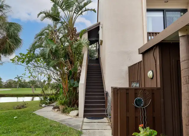 Property at 1328 Pelican Creek Xing Unit C, Saint Petersburg, FL, 33707, 2 beds, 2 baths, [object Object]