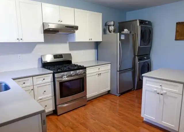 Property at 196 Exchange St Unit 2, Millis, MA, 02054, 3 beds, 1 bath, [object Object]