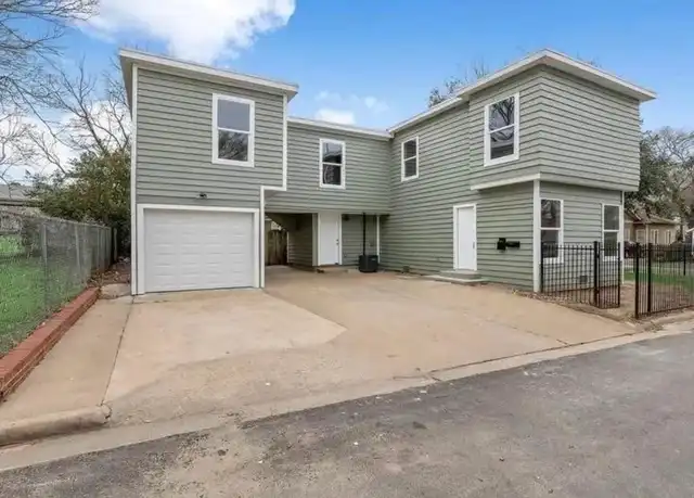 Property at 100 Kurtz St, Brenham, TX, 77833, 3 beds, 2 baths, [object Object]