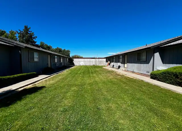 Property at 4803 Bonnie Ln, Yakima, WA, 98908, 2 beds, 1 bath, [object Object]