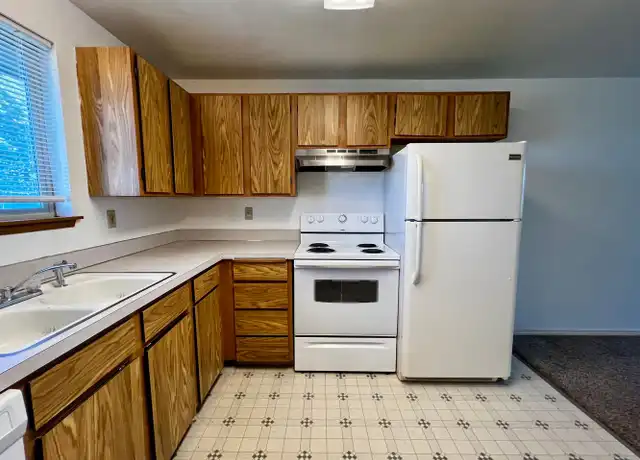 Property at 4803 Bonnie Ln, Yakima, WA, 98908, 2 beds, 1 bath, [object Object]