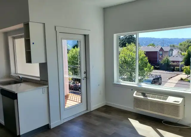 Property at Lombard 1 - 7686 N Lombard St, Portland, OR, 97203, 1 bed, 1 bath, [object Object]
