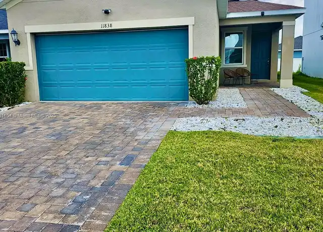 Property at 11838 Brighton Knoll Loop Unit 11838, Riverview, FL, 33579, 4 beds, 2 baths, [object Object]