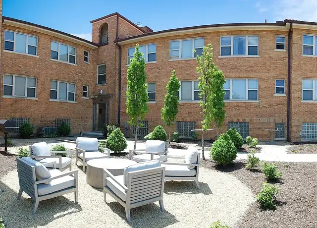 Property at Cincinnati Premier Living - 3163 Woodford Rd, Cincinnati, OH, 45213, 1 bed, 1 bath, [object Object]