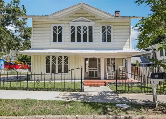 Property at 321 E Orange St, Tarpon Springs, FL, 34689, 3 beds, 2.5 baths, [object Object]