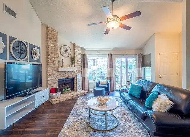 Property at 16911 Village Oak Loop, Austin, TX, 78717, 3 beds, 2 baths, [object Object]