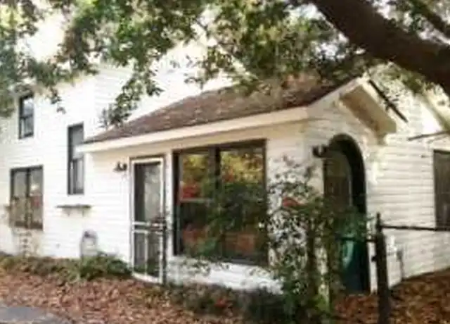 Property at 122 Gadsden St Unit B, Summerville, SC, 29483, 2 beds, 1 bath, [object Object]