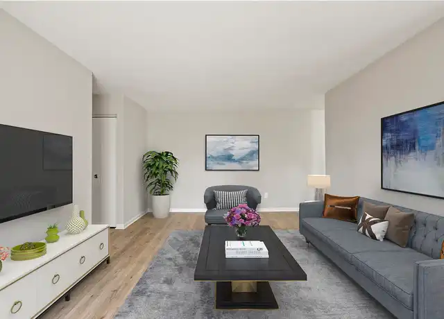 Property at Glenmont Manor - 371 Route 9W, Glenmont, NY, 12077, 1-2 bed, 1-2 bath, [object Object]