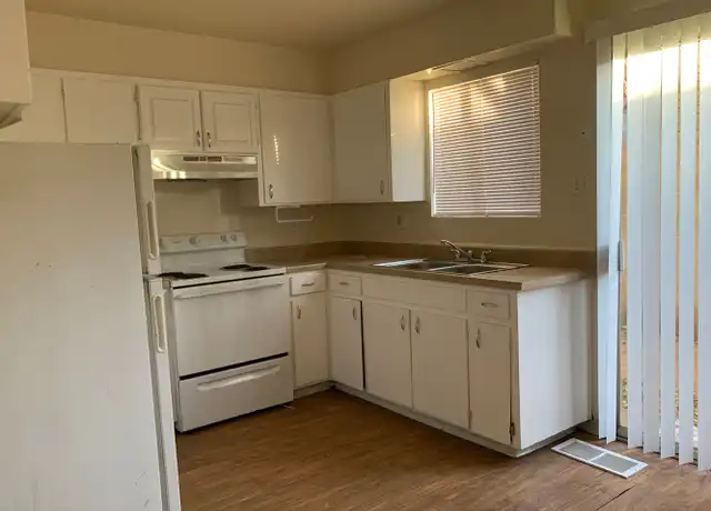 Property at 540 Madeira Dr SE Unit D, Albuquerque, NM, 87108, 2 beds, 1.5 baths, [object Object]