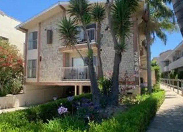 Property at 3646 Mentone Ave, Los Angeles, CA, 90034, 2 beds, 2 baths, [object Object]