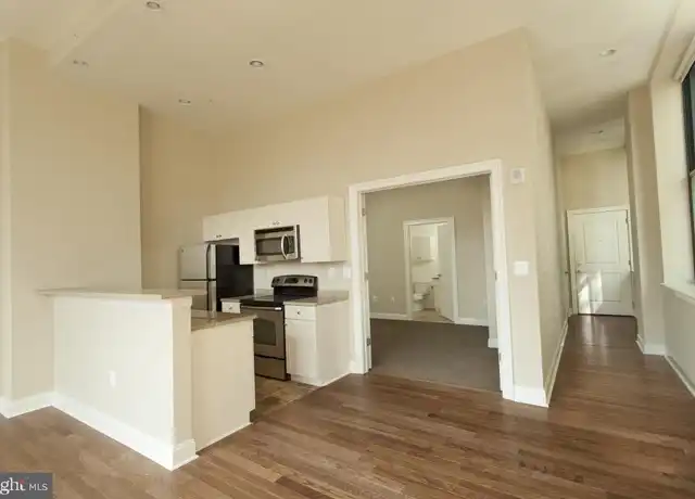Property at 312 Walnut St Unit 105, Philadelphia, PA, 19106, 2 beds, 1 bath, [object Object]