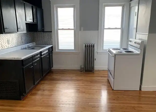 Property at 323 Lincoln St Unit 1L, Worcester, MA, 01605, 1 bed, 1 bath, [object Object]
