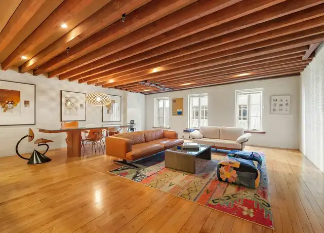 Property at 104 Charlton St Unit 4W, New York, NY, 10014, 2 beds, 2 baths, [object Object]