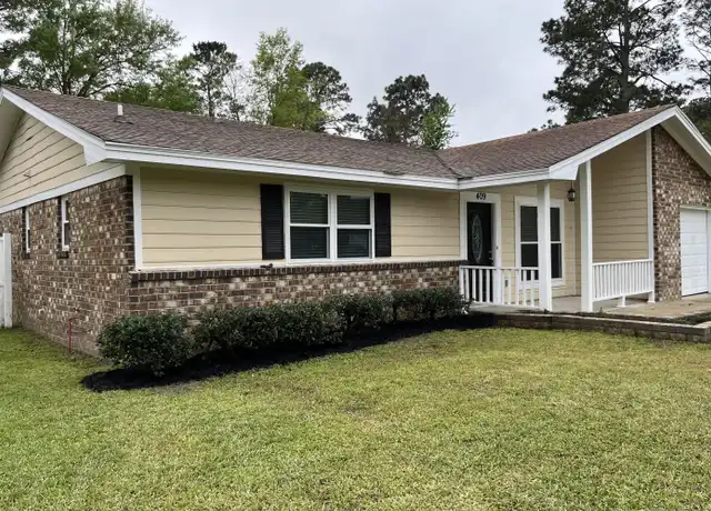 Property at 409 Logan Dr, Summerville, SC, 29483, 3 beds, 2 baths, [object Object]