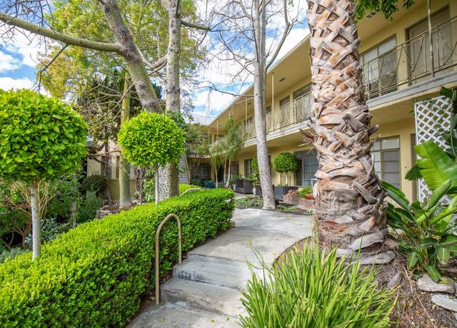 Photo of 1245 N Laurel Ave, West Hollywood, CA 90046