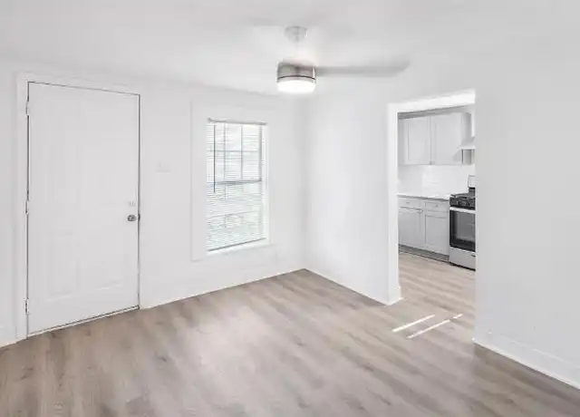 Property at 1911 Benson St, Houston, TX, 77020, 1 bed, 1 bath, [object Object]
