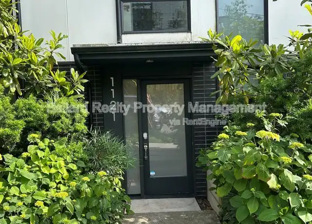 Property at 1121 E Howell St, Seattle, WA, 98122, 2 beds, 2 baths, [object Object]