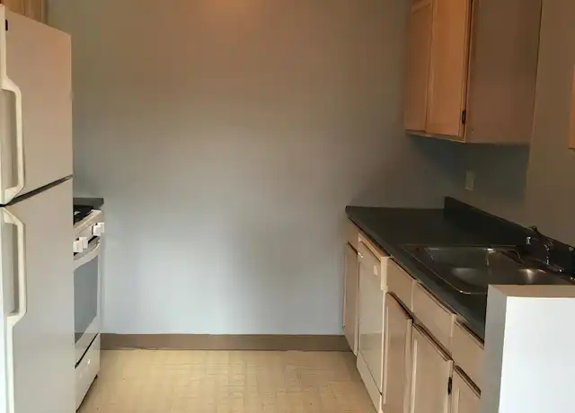 Property at 1596 Westminster St Unit 3, Providence, RI, 02909, 2 beds, 1 bath, [object Object]
