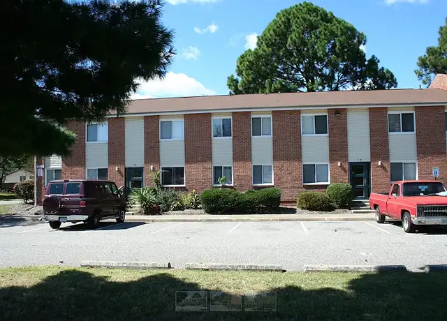 Photo of 603 La Salle Ave, Hampton, VA 23669