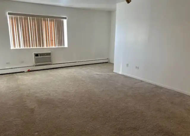 Property at 611 N 15th Ave, Melrose Park, IL, 60160, 1 bed, 1 bath, [object Object]