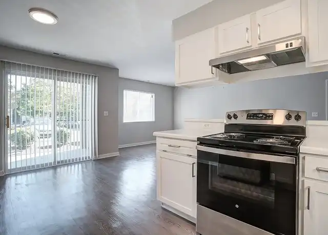 Property at Colonial Village - 171 Donaldson Dr, Lincolnton, NC, 28092, 1-2 bed, 1-1.5 bath, [object Object]