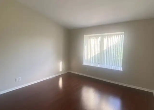 Property at 18 Spruce Ct, Bedminster, NJ, 07921, 2 beds, 1 bath, [object Object]