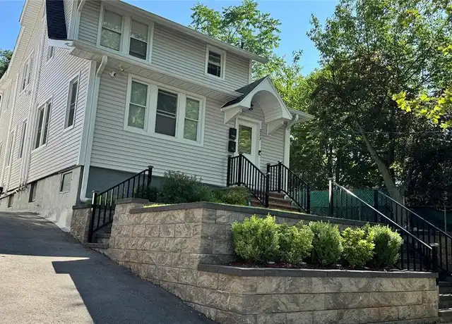 Property at 223 Central Ave Unit SECOND FLOOR, Bogota, NJ, 07603, 2 beds, 1 bath, [object Object]