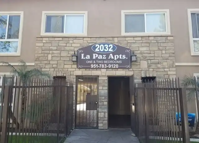 Property at 2032 W Linden St Unit 32-08, Riverside, CA, 92507, 2 beds, 1 bath, [object Object]