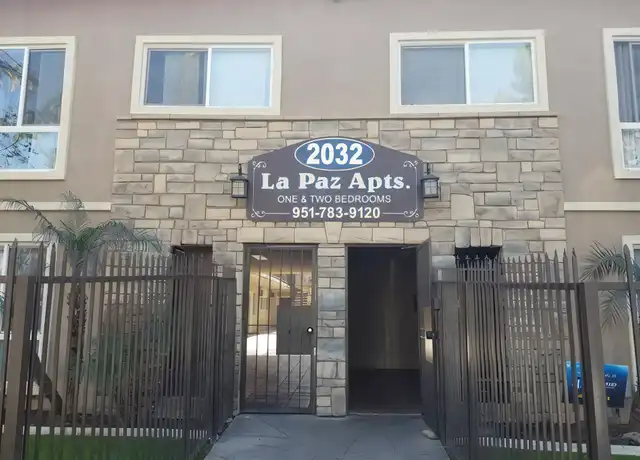 Property at 2032 W Linden St Unit 32-08, Riverside, CA, 92507, 2 beds, 1 bath, [object Object]