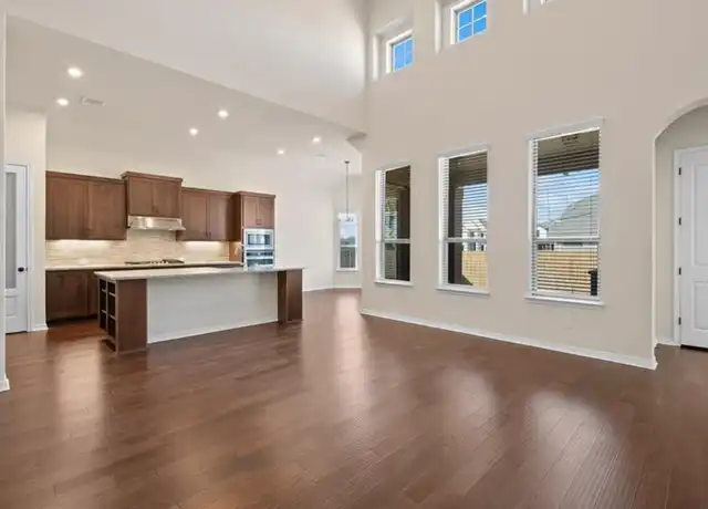 Property at 321 Rieti Pkwy, Liberty Hill, TX, 78642, 5 beds, 4 baths, [object Object]